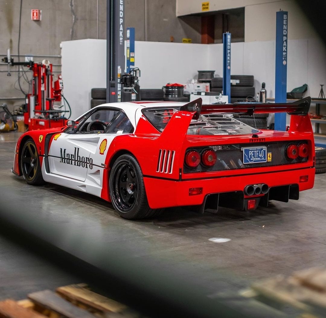 DailyFerrariTM's tweet photo. Ferrari F40LM 👀 https://t.co/3mgkMapLNC