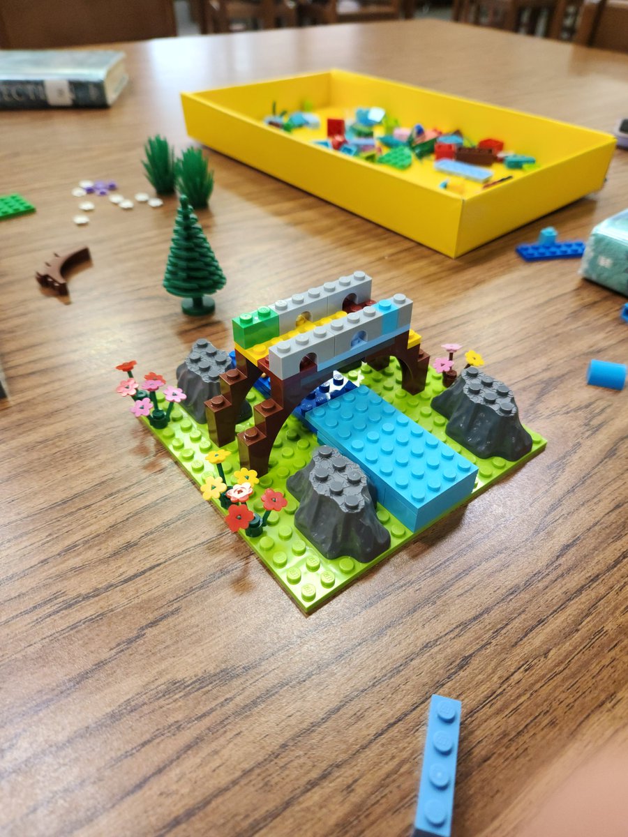 North_JL's tweet photo. Students in @MrsRoweGHS History of Gloucester class are building local historical sites with Legos! #letsbuild #GHSlibrary #GHS https://t.co/WXCrbBEMu4