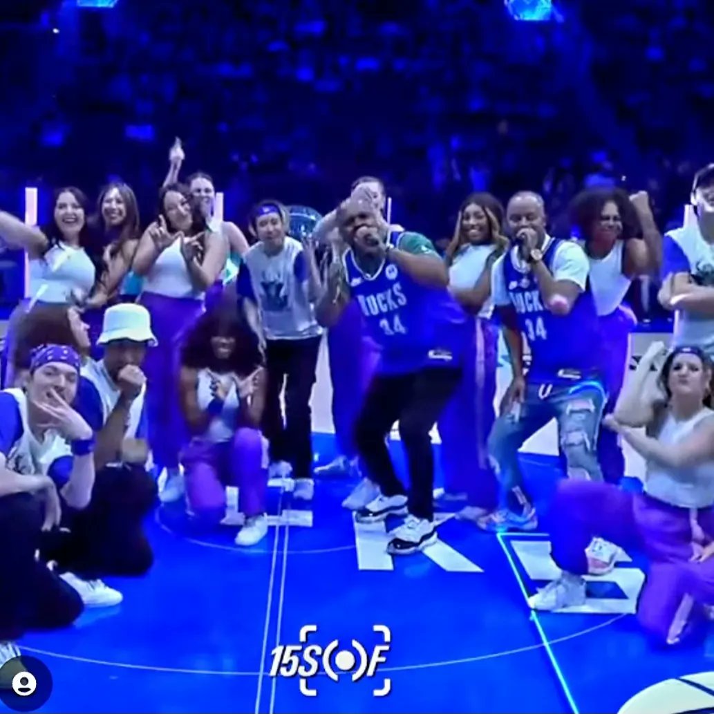 ChainShawty's tweet image. #milwaukeebucks halftime performance #1seed #fiservforum 18K+ #fans ‼️💪🏾💯 #blessed beyond belief 🙌🏽🙏🏽