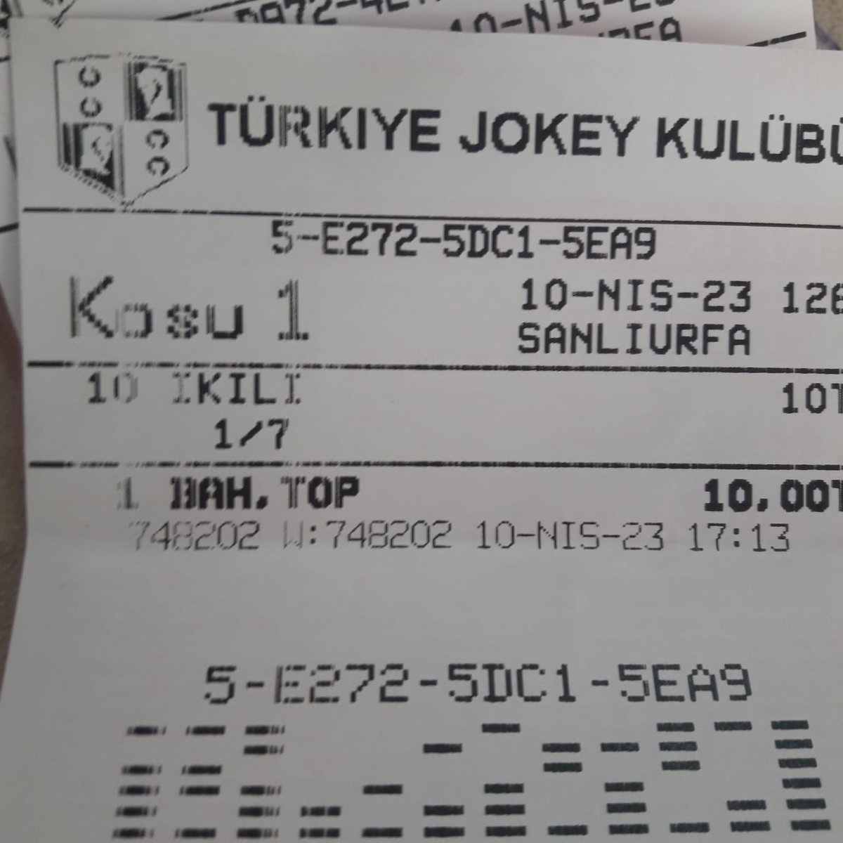 hamityksl's tweet photo. Padok severim #ANGRYBULL
Ganyan 3.75,
İkili 8.90 gruba hayırlı olsun.
👏👏👏👏 https://t.co/0oVYWHUQdq