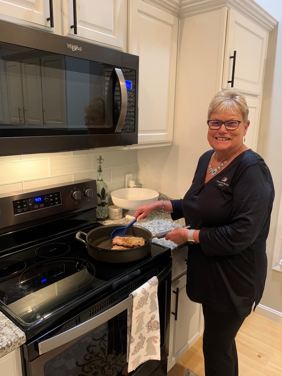 .@HHS_Extension's Dining with Diabetes program offers practical approaches to eating well for those with type 2 diabetes and their caregivers. Peggy Fawcett of Clark County shares how her life looks different after completing the program. extension.purdue.edu/news/2023/04/p…