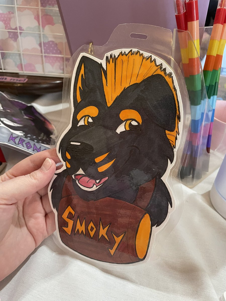 magiccatcraft's tweet photo. Some puppy’s I drew @FurSquared it was fun trying out something new! I always love challenging myself when it comes to art. 

If you want a badge like this my commissions are open just send me a message.

#furries #furryart #fursquared #fursquared2023 #furrycommission https://t.co/Q44e6OL3n0