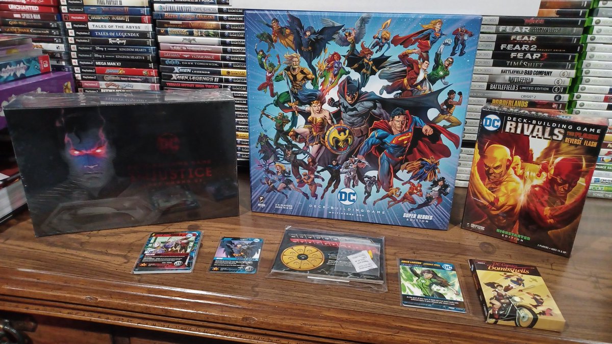 CardDreamer's tweet photo. #DClass #DRailed #DCDeckBuildingGame @Cryptozoic
This came UPS a couple days ago. Backed this on Kickstarter and just love it! This game has been so much fun to play over the years. Still waiting for sets based on other DC Arrowverse shows! https://t.co/E4gxq7quc8