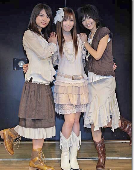 —sayaka akimoto fans tweet media