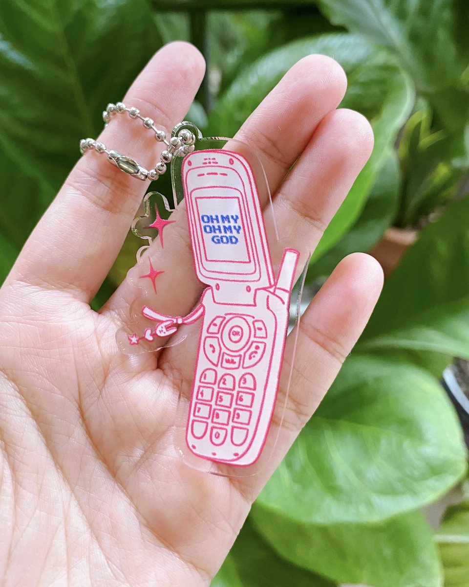 minumtehtarik's tweet photo. The keychain

#뉴진스 #NewJeans https://t.co/t75SSTF1kg
