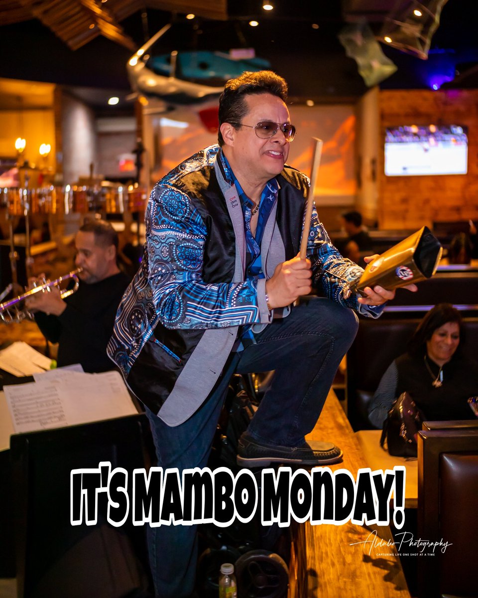 It's Mambo Monday!
( Photo @aldaleophotography )
#TitoPuenteJr 
#TitoPuente #mambomondays  #mambomonday #clearmind #itsmambomonday #tweegram #photooftheday #20000likes #amazing #smile  #lppercussion #latinpercussion #Mambofied #blessed😇 
#🥁 #🔔