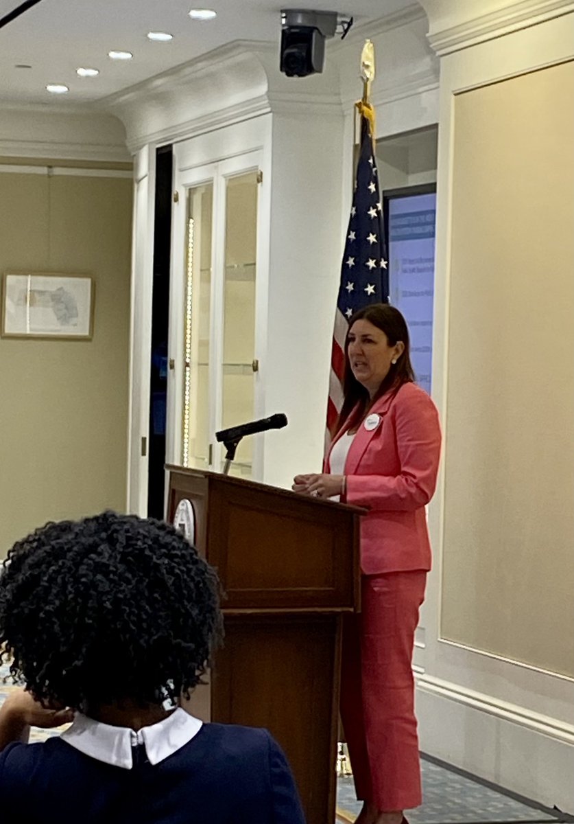 @HannahEKaneMA : “no matter where you live in MA you deserve an equitable, efficient local public health system” #mapoli and SAPHE 2.0 bill is the “needed policy partner to the $200m ARPA investment.”@MAPublicHealth