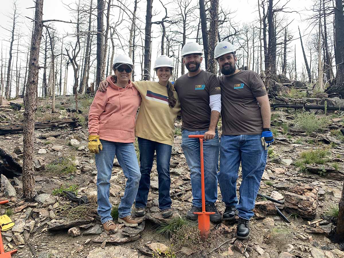 After flames consumed 209,000 acres in Colorado in 2020, @poudrevalleyrea is helping re-create lost forests and watersheds. Read how this massive tree planting project could benefit the area for years to come: electric.coop/a-vital-commun… via <a href="/NRECANews/">NRECA</a> #concernforcommunity