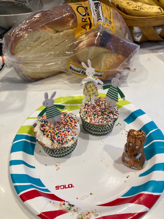 Travisorama's tweet photo. Easter bread leftovers. Although I didn’t put sprinkles on the paska, the neighbors gave us Easter cupcakes with sprinkles. https://t.co/QA7ftfvgMW
