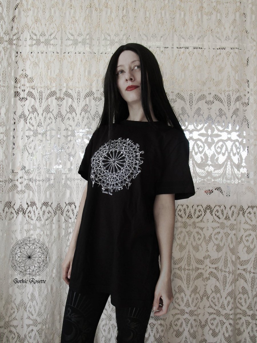 GothicRosette's tweet photo. Gothic Rosette T-shirt 🦇https://t.co/jwhq1PEWau https://t.co/Znx8O5VX0E