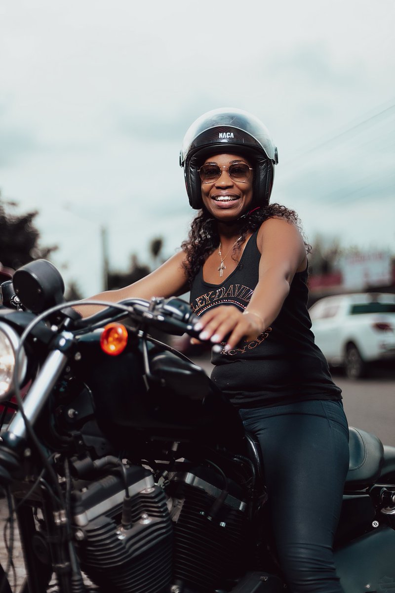 SahueJunior's tweet photo. The Lovely Biker🌹

#studio @juniorsahue.photography
📸@junior.sahue

#shootingstudio #shooting #photoshop #photoart
#photography #miss #mode #modelephoto #model #art
#lightroom #light #lightworker  #woman #biker #outdoors https://t.co/XW2SLit9BT