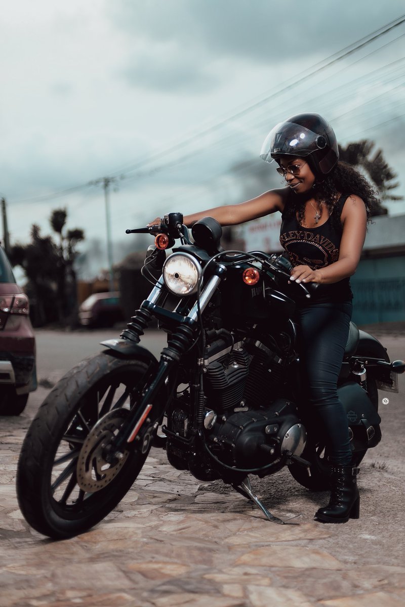 SahueJunior's tweet photo. The Lovely Biker🌹

#studio @juniorsahue.photography
📸@junior.sahue

#shootingstudio #shooting #photoshop #photoart
#photography #miss #mode #modelephoto #model #art
#lightroom #light #lightworker  #woman #biker #outdoors https://t.co/XW2SLit9BT