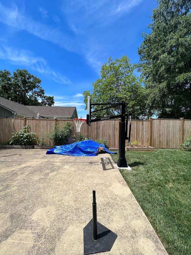 BBallsInstaller's tweet photo. Wishing for a great way to exercise outdoors? Get a professionally installed outdoor basketball hoop from Basketball Installers. 
Please fill up the contact form and click here 👉https://t.co/jNxN1vvR9C https://t.co/qKcKAB6JLq