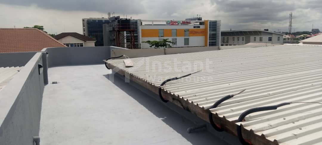 InstantWarehous's tweet image. instantwarehouse.ng/property/wareh…
1,000 Square Meter Warehouse For Lease At Zaria, Kano