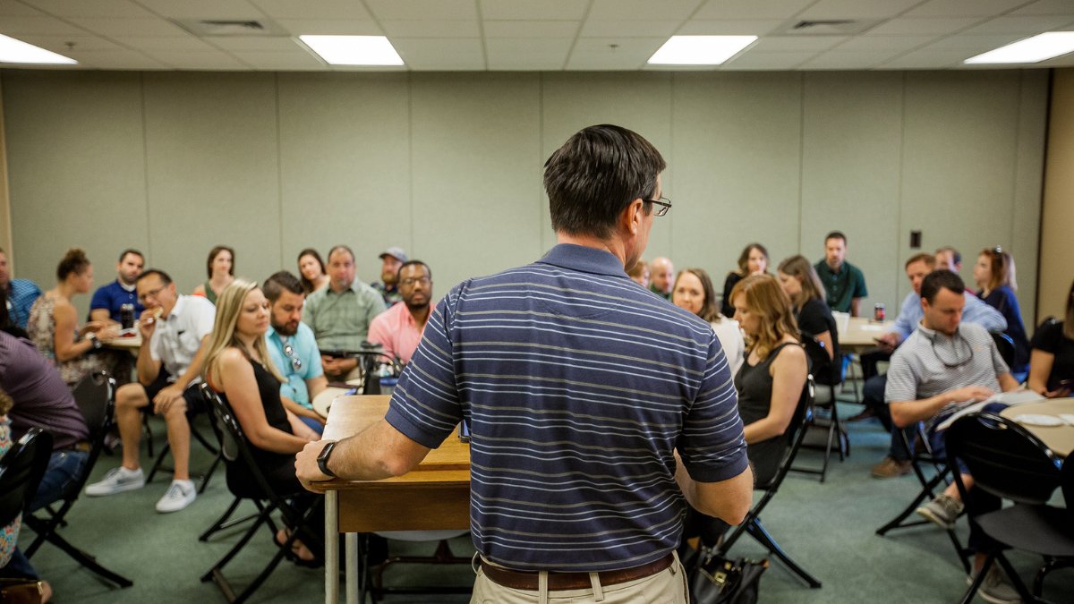BreakpointCC's tweet photo. The #Church Shines in the Colson Fellows Affiliate Program

The #ColsonFellows Church Affiliate program provides churches with thorough training in Christian worldview and in-depth #culturalanalysis.

Read the full article: https://t.co/Lxhyfd3EQZ #culturalapologetics #worldview https://t.co/b1CGUcUbni