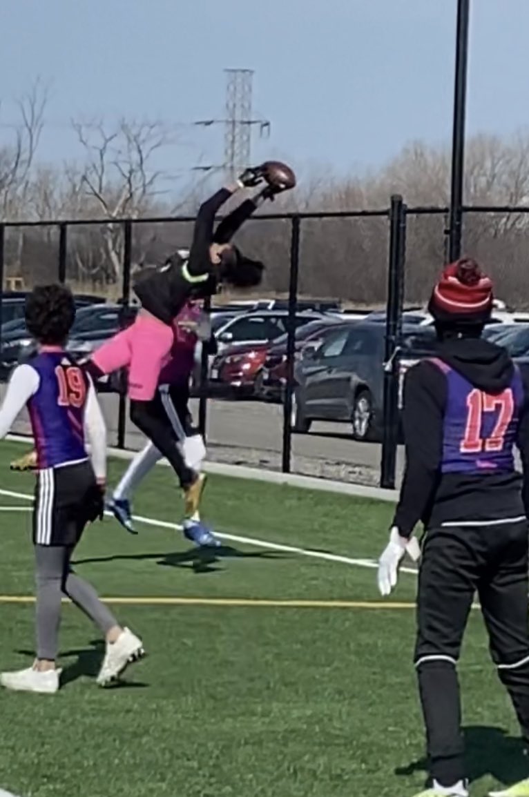CoatesGelo's tweet photo. Had fun @Redzone Elite 7v7 in Chicago doing what I love to do! Time to work and prepare for the next tournament! #๐life #unlockingnewlevels
@Supreme7v7FB @NxtLevelAtx @iTrainAthletics @CoachBrownAK @PrepRedzoneNext @Rivals @youareathlete @ShockDoctor https://t.co/ziYMzsqUf9