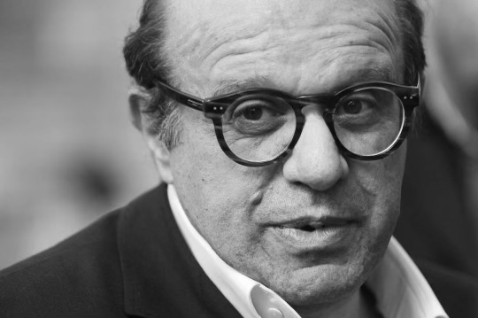 Il était le Boss et l'<a href="/AssoADAP/">Association des Avocats Pénalistes</a> est inconsolable.

Il était le Président de coeur, le Président d’honneur, le Président éternel de l'ADAP, qu’il chérissait plus que tout, seule corporation dont il revendiquait l'appartenance.

Aujourd'hui nous pleurons notre fondateur,⬇️