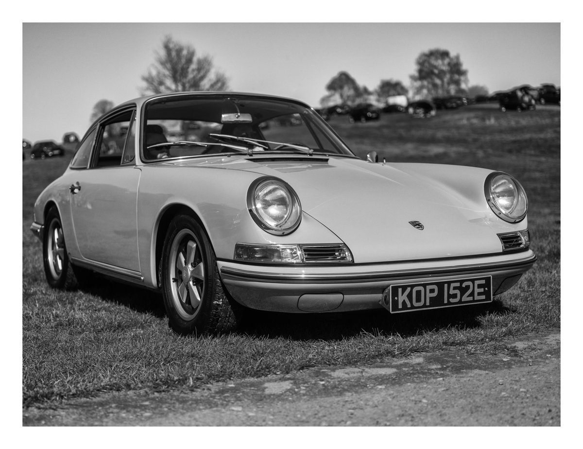 Back to the 1960's!! Porsche 912 at Oulton Park #Porsche #1960s #Monochrome #blackandwhitephotography @FujifilmX_UK