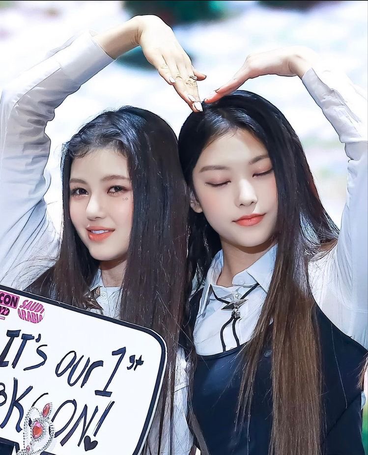 kanghaerins's tweet photo. our birthday princess 🤍

HAPPY BIRTHDAY DANIELLE
#OUR_SUNSHINE_DANIELLE
#HappyDanielleDay  
#4월에_핀_해바라기_다니엘 https://t.co/p65aPrlIJF