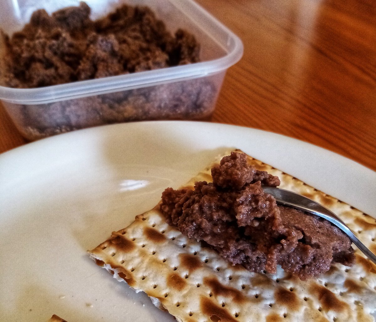 tsfardea's tweet photo. Definitely my favourite culinary Pesach thing #nomnomnom #charoset https://t.co/g6s8q2XBmD