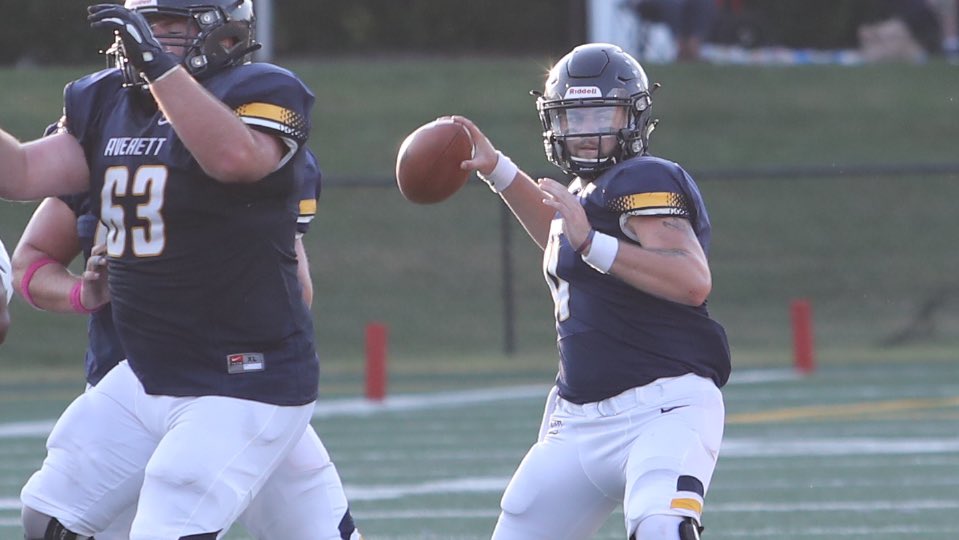 OGPiratesFootball tweet media