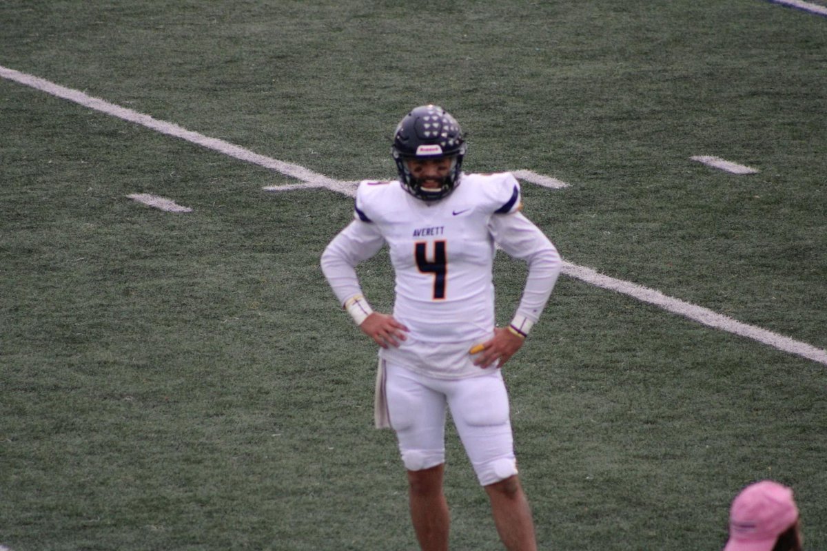 OGPiratesFootball tweet media