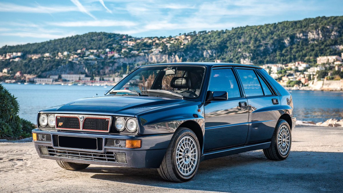 ItaliAuto's tweet photo. 1993 #Lancia 🇮🇹 Delta Integrale Evo 1  

©Artcurial https://t.co/2bTSqd1chw