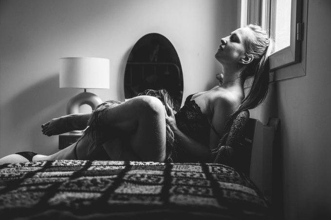 Couleur ou noir/blanc ? ❤️ https://t.co/TuPHVYpTWk https://t.co/d2sPnwQO7W https://t.co/XZfFSMUbpt<a href="/tag/goodvibes"class="tags"><span>#goodvibes</span></a><a href="/tag/goodmorningtwitterworld"class="tags"><span>#goodmorningtwitterworld</span></a><a href="/tag/bonjourtwitter"class="tags"><span>#bonjourtwitter</span></a>