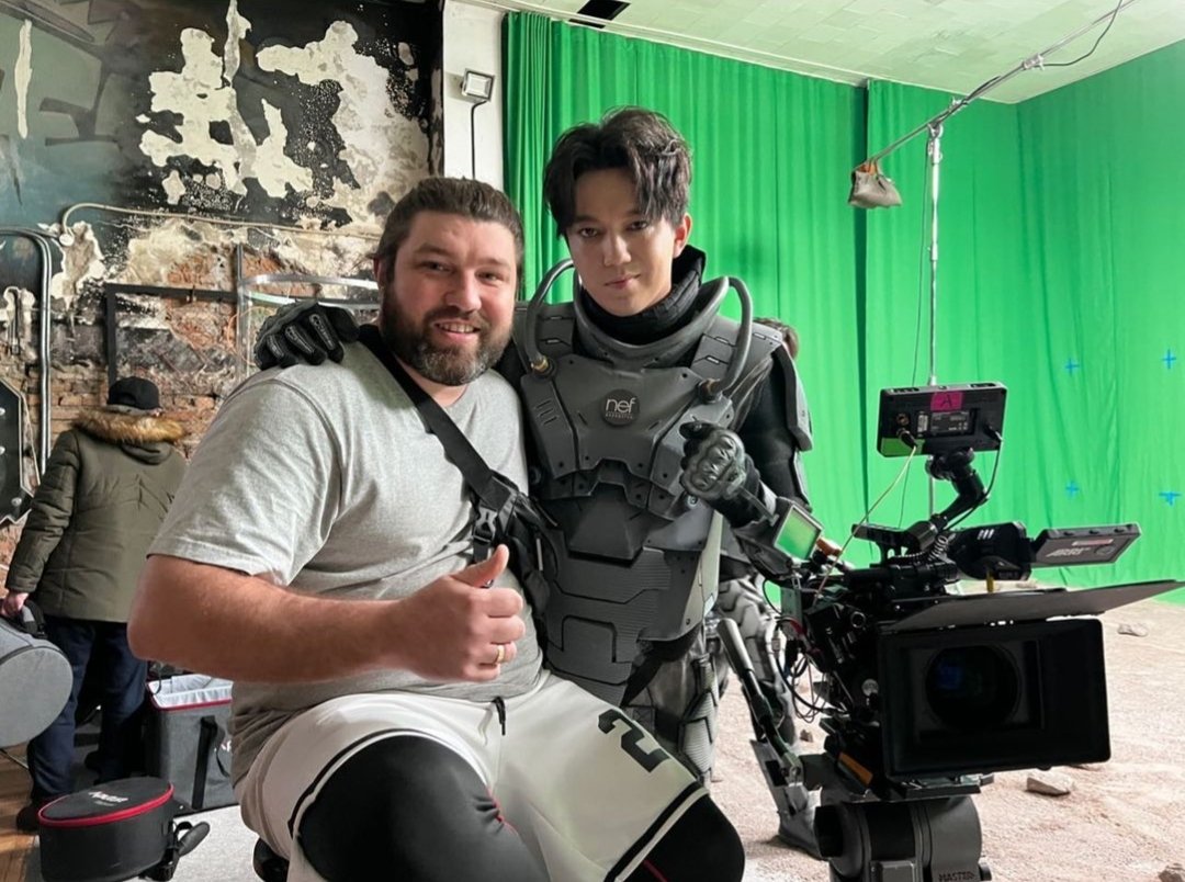 CzechDimash's tweet photo. Copy Story @Yuriylewandowski 
Celý videoklip #Together 
👇👇👇👇👇
https://t.co/AGweDp35St
@dimash_official 
#DimashByTogether #DimashQudaibergen #Dimash 
#MV #NewSong #Kazakhstan #NefQazaqstan https://t.co/v4mgBi5z7J
