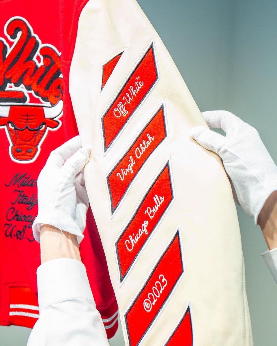 Off-White x Chicago Bulls Varsity Jacket signed by the 2022-2023