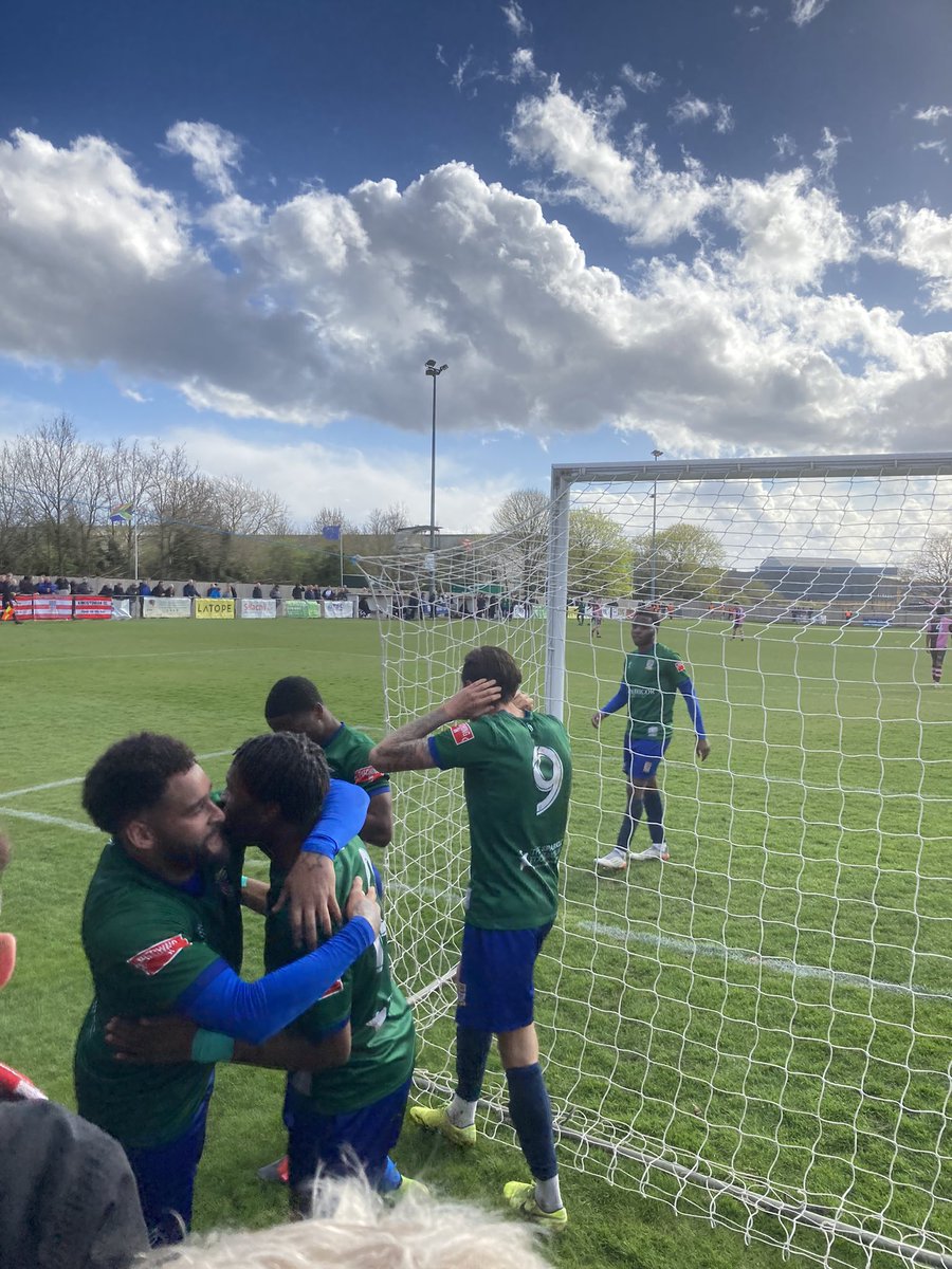 Kingstonian FC tweet media