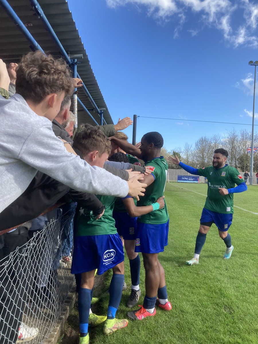 Kingstonian FC tweet media