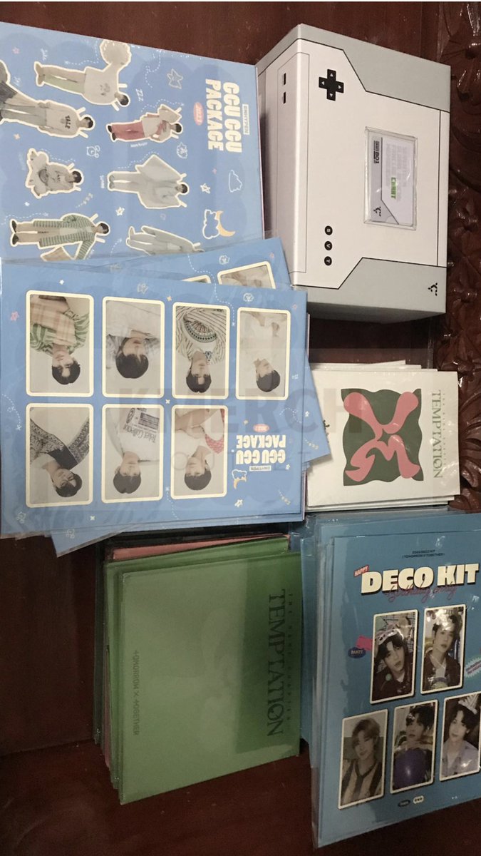 KMerch Outlet tweet media
