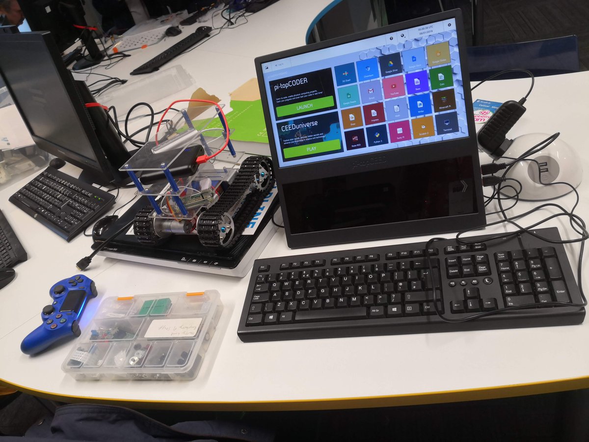 Stafford Makerspace tweet media