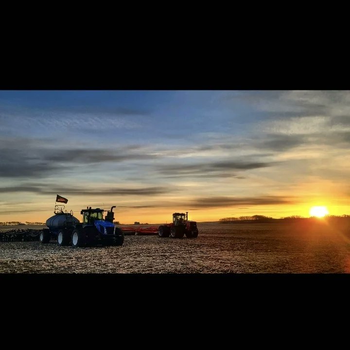 Who would be the go to person to have a farm and business logo designed?