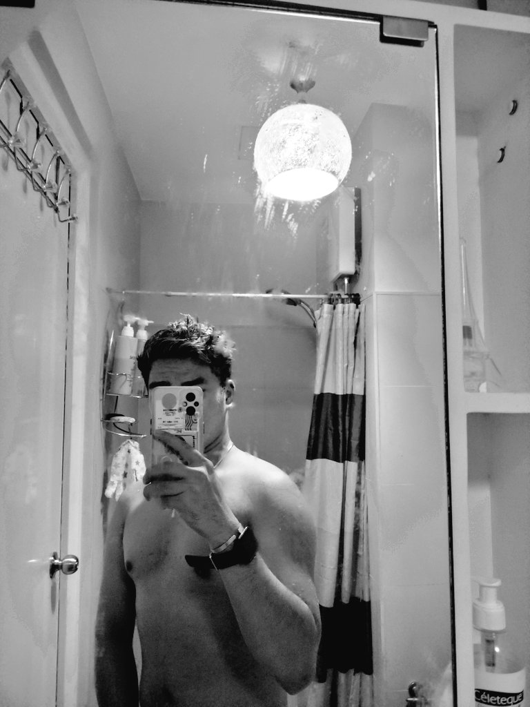 reyzteer19's tweet photo. ang inet❤‍🔥🔥😁 https://t.co/FG60OxW8mY