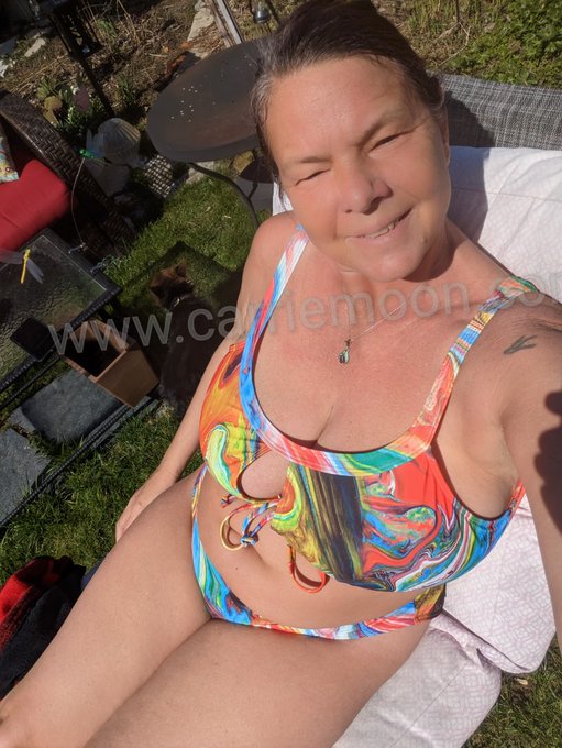 Spring has sprung https://t.co/LPxZb1SCNf<a href="/tag/gettinmyvitd"class="tags"><span>#gettinmyvitd</span></a>