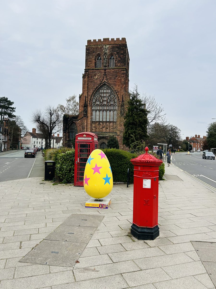 #shrewsbury #Church #busstop #litterbin #postbox #phonebox #EasterEggHunt #streetfurniture