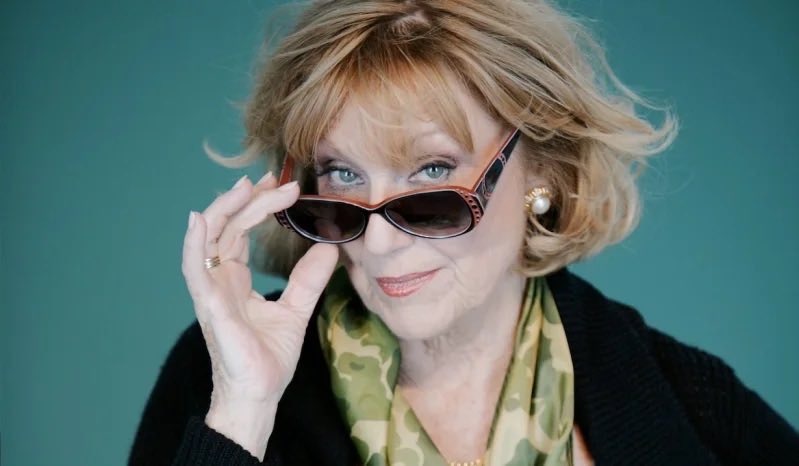 RIP Emmy winner Elizabeth Hubbard. A magnificent star whose work was so grand and impulsive and unruly that each performance felt like an unauthorized event. Althea Davis on The Doctors. Lucinda Walsh on As the World Turns. An incalculable loss to the acting profession. 💙