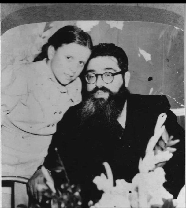 Ari Waxman tweet media