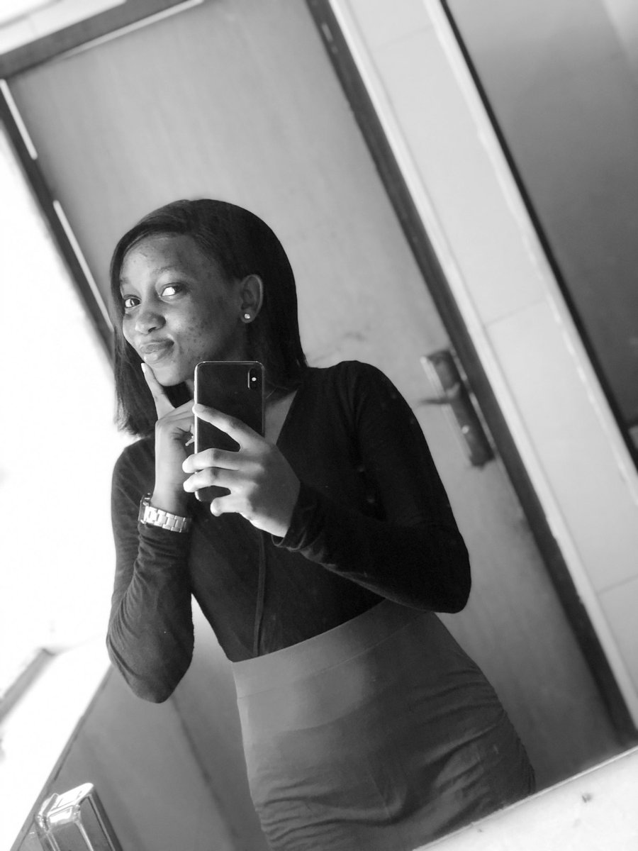 ossai_judith's tweet photo. It’s still Easter Monday👌🖤 https://t.co/ki4ffmL2em