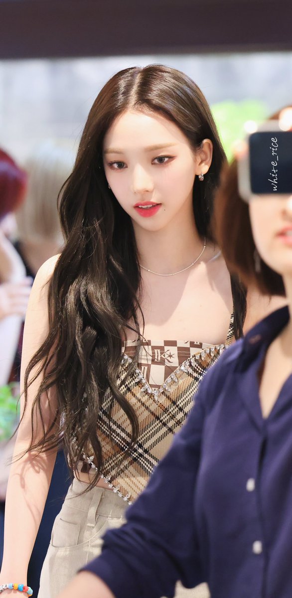 Whiterice94's tweet image. #Karina #카리나 #aespa #에스파 BLOOMING KARINA DAY #Welcome_to_MyKarina #지민아_마이의_푸른봄은_너야