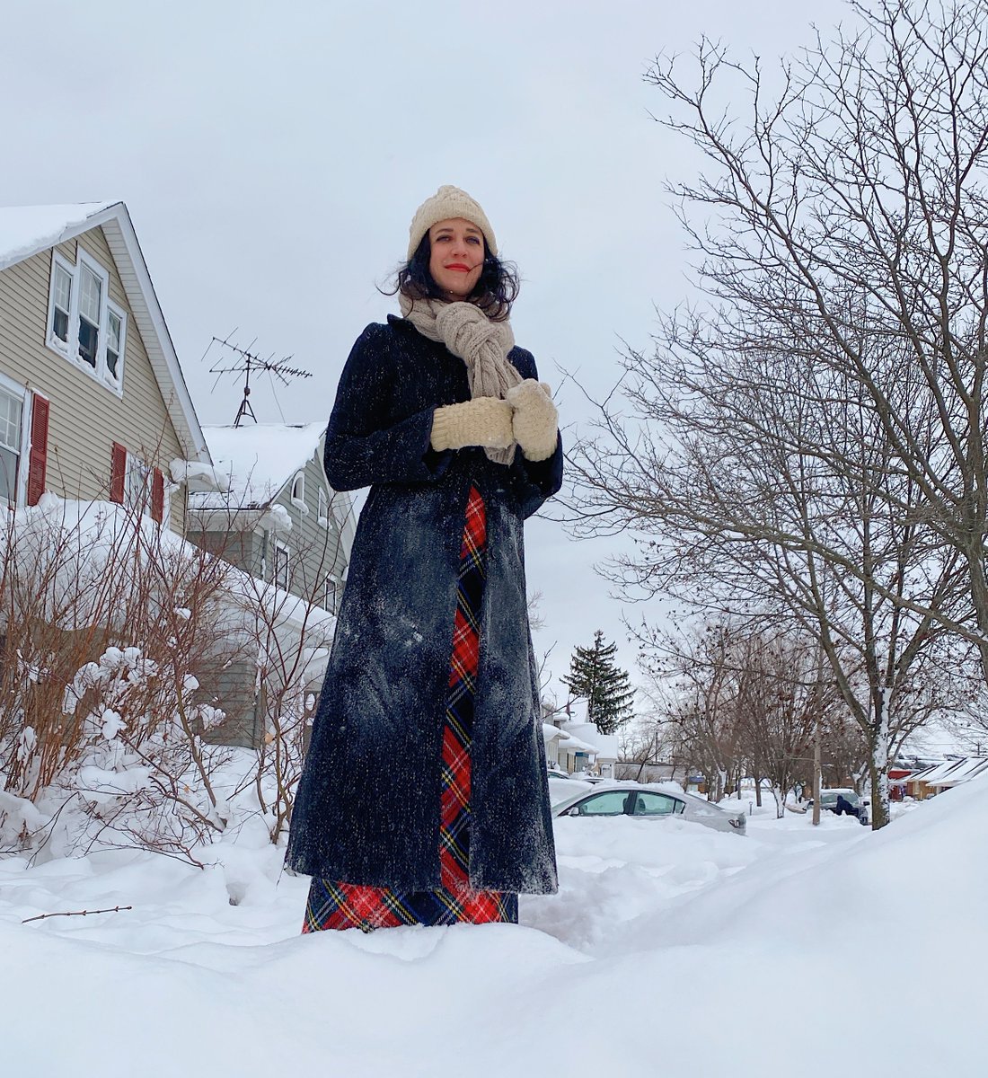 Janet McNally '05 MFA is an accomplished author of three books. Her favorite writing aesthetic? The "funny-sad."  

#DomerDiaries // go.nd.edu/95c0b7