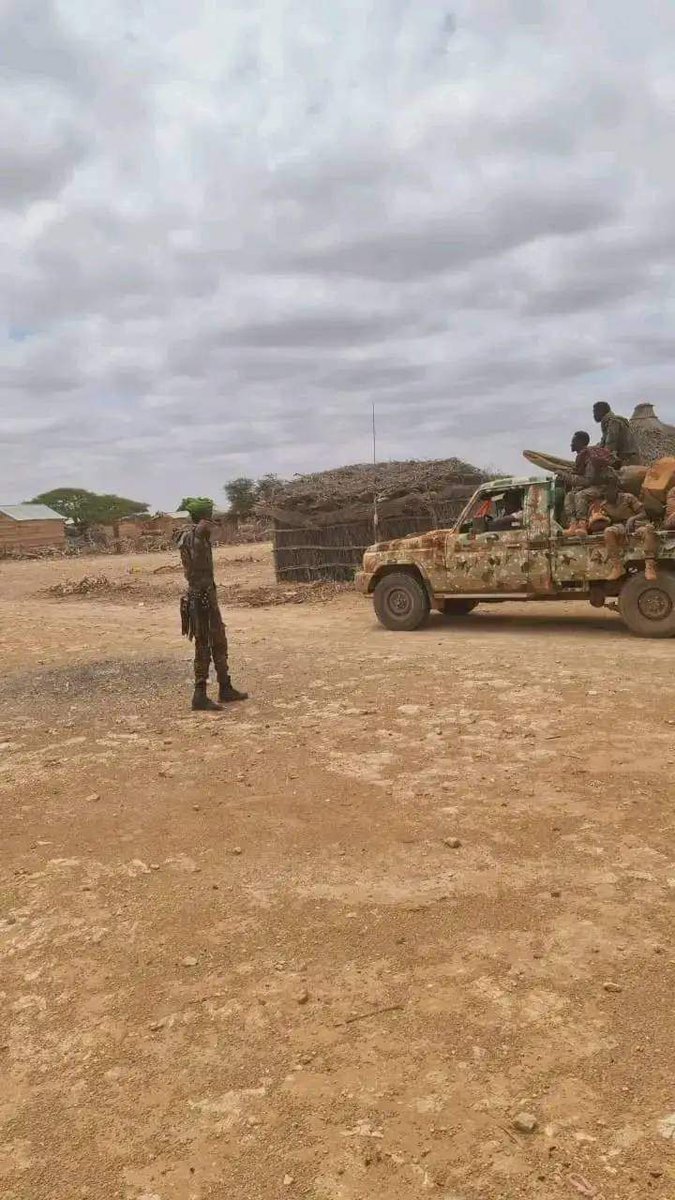 HHanfaxe's tweet photo. Ces somaliennes de kilill somalie sont a l'origine des meurtres et  des pillages de villages Afars,Des exactions sont menées dans le cadre des opérations de soutiens aux issa contre les civils Afar. 
@FRANCE24 
@RFI 
@RFIAfrique 
@France2_Presse https://t.co/c1hpzV5Rk1