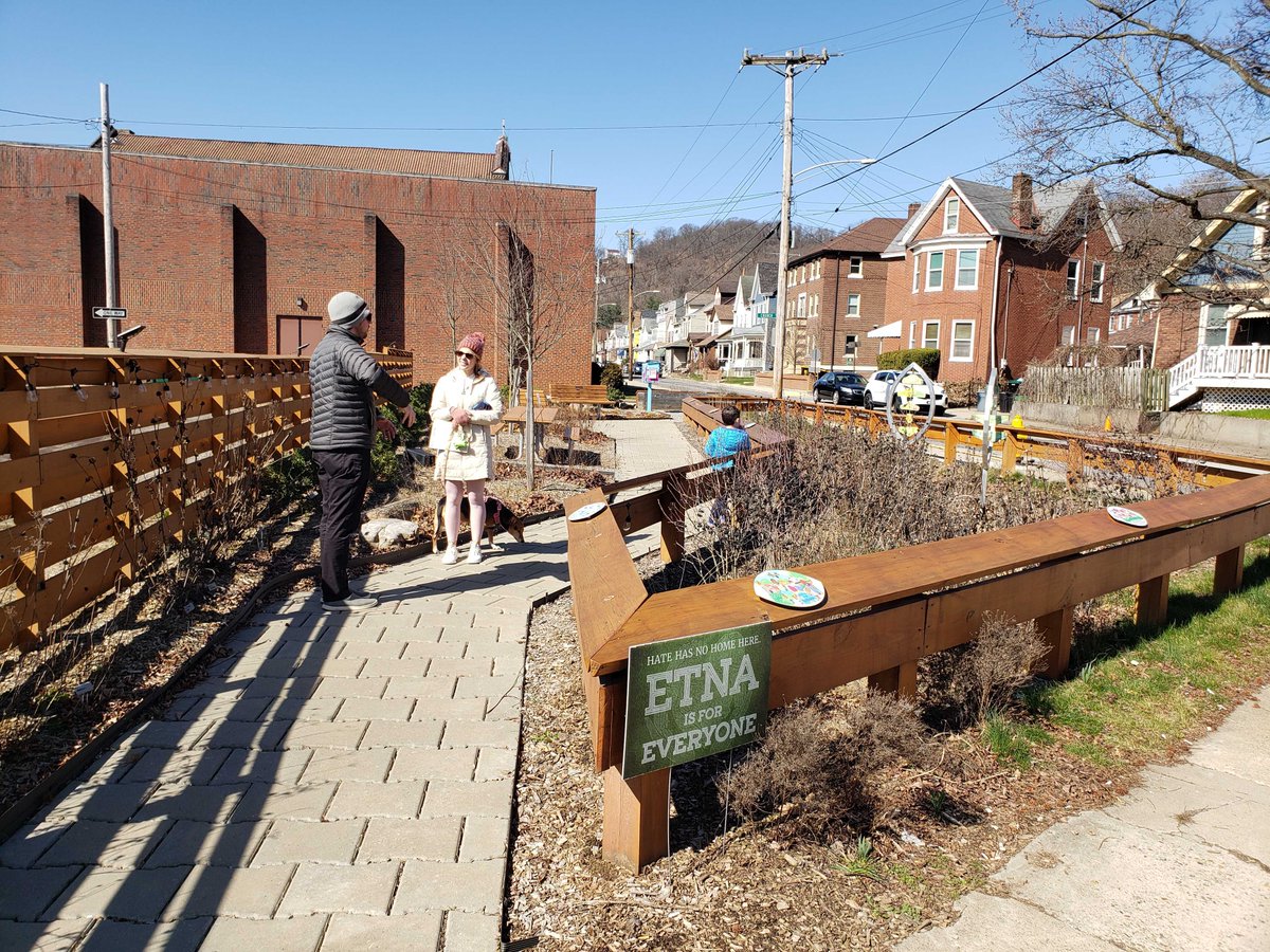 Our ED, Colby, meets with the Etna Community Group Director at the Eco Park to discuss public WiFi ☀️  We're always looking for ways to bring the web! 

#etnapa #pittsburgh #pittsburghpa #publicwifi #etna #nonprofit #etnaforeveryone
