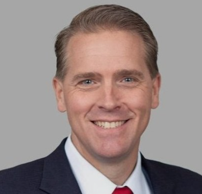 What do the legal and political experts say about the criminal charges filed against former President Donald Trump?

In our latest Special Edition:

- <a href="/jamil_n_jaffer/">Jamil N. Jaffer</a> breaks down the legal case
- <a href="/ScottJenningsKY/">Scott Jennings</a> weighs in on the politics 

Listen: thenewsworthy.com/shownotes/0408…