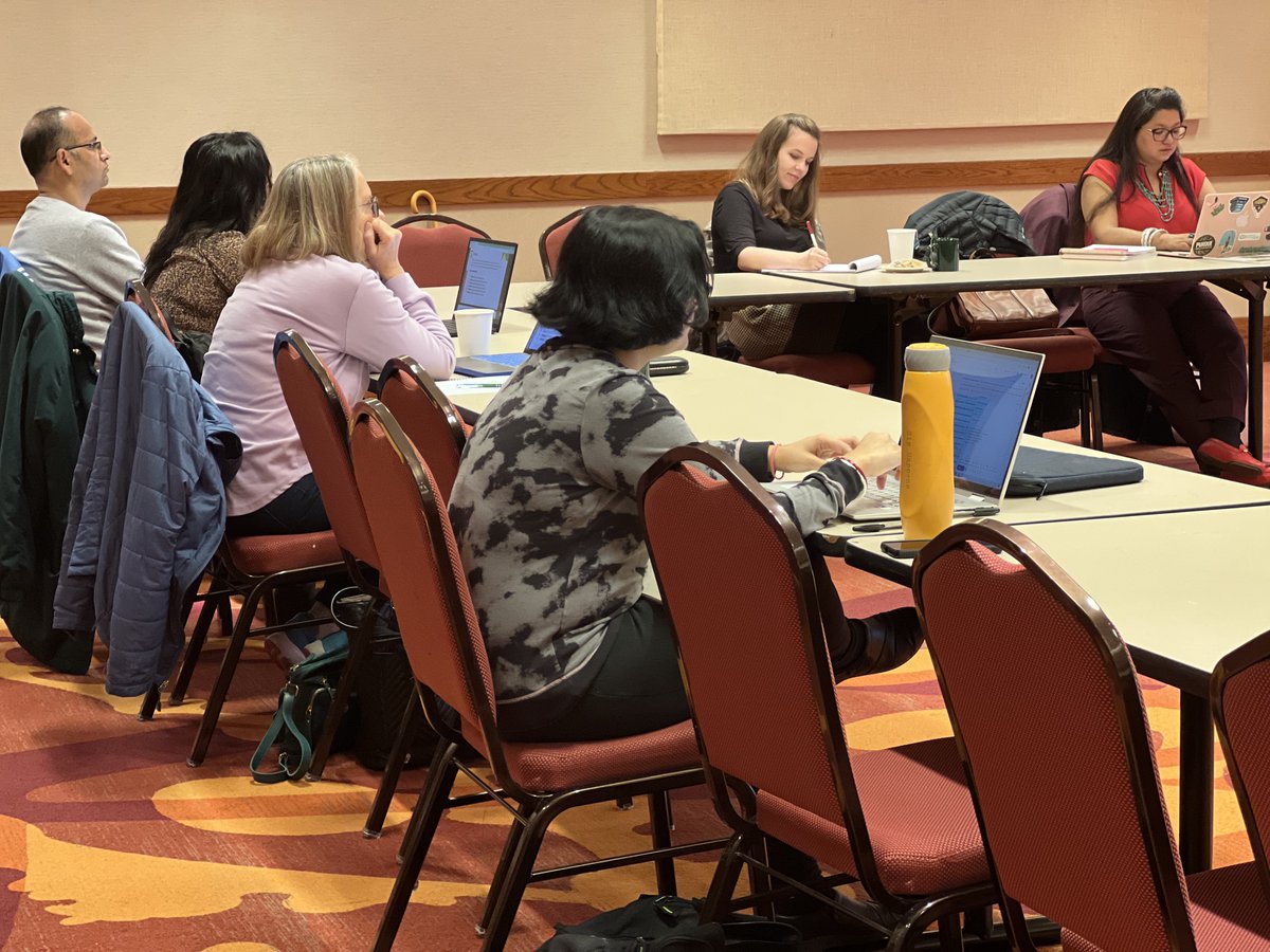 nupoorwriting's tweet photo. First Ethical Data Analytics workshop was a success! 3 more to go. Thanks for  funding our project #4VA @GeorgeMasonU. Grateful for our collaboration with @Sunkesharee at @virginia_tech. If you are in VA, sign up to attend in one of the remaining locations https://t.co/SsgA3Q2uUA https://t.co/yKIFBNSmNM