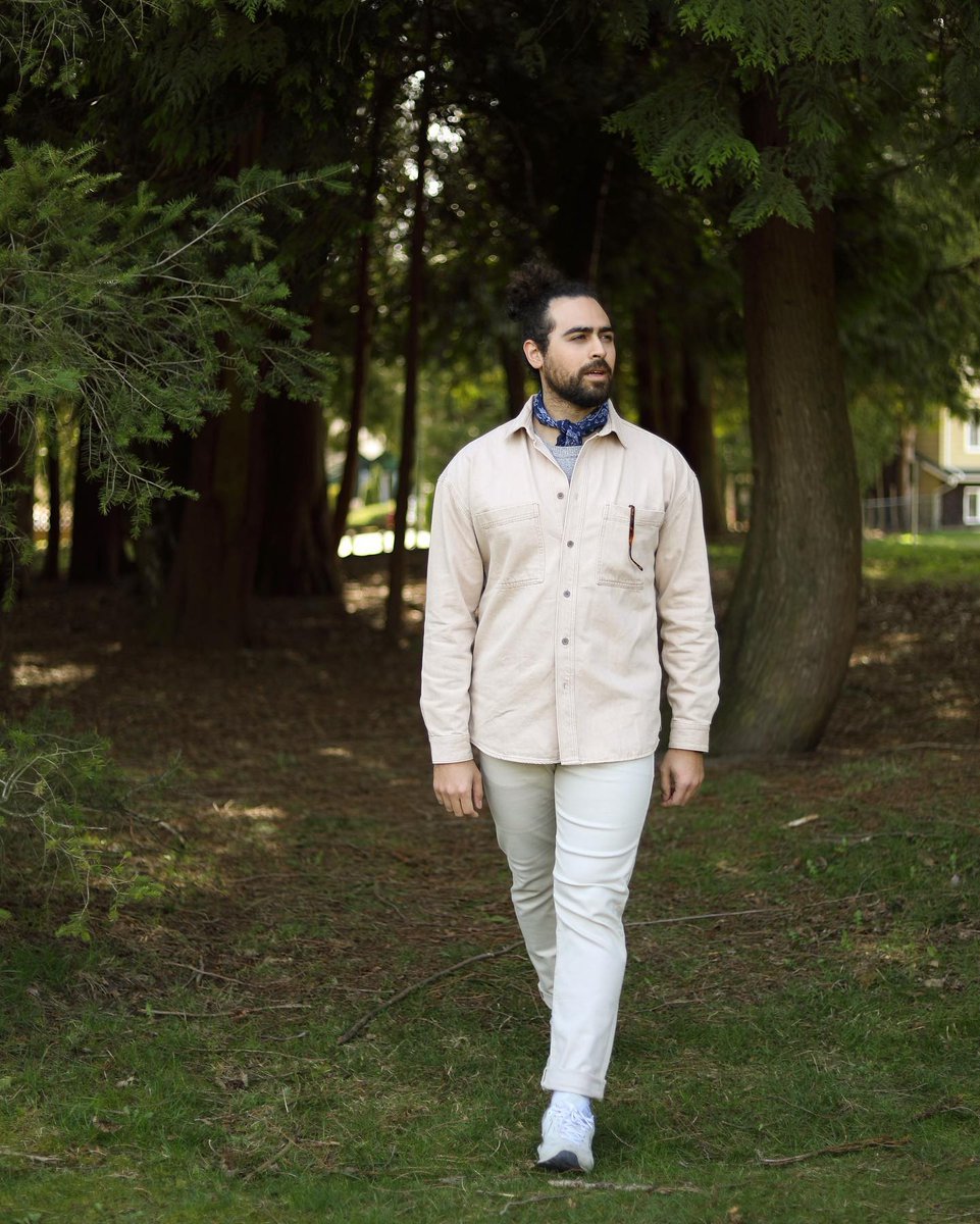 mavijeans's tweet image. .@absdulla knows it isn't officially Spring without a good neutral outfit. This is denim on denim done differently.  

📸 Julie Yeh