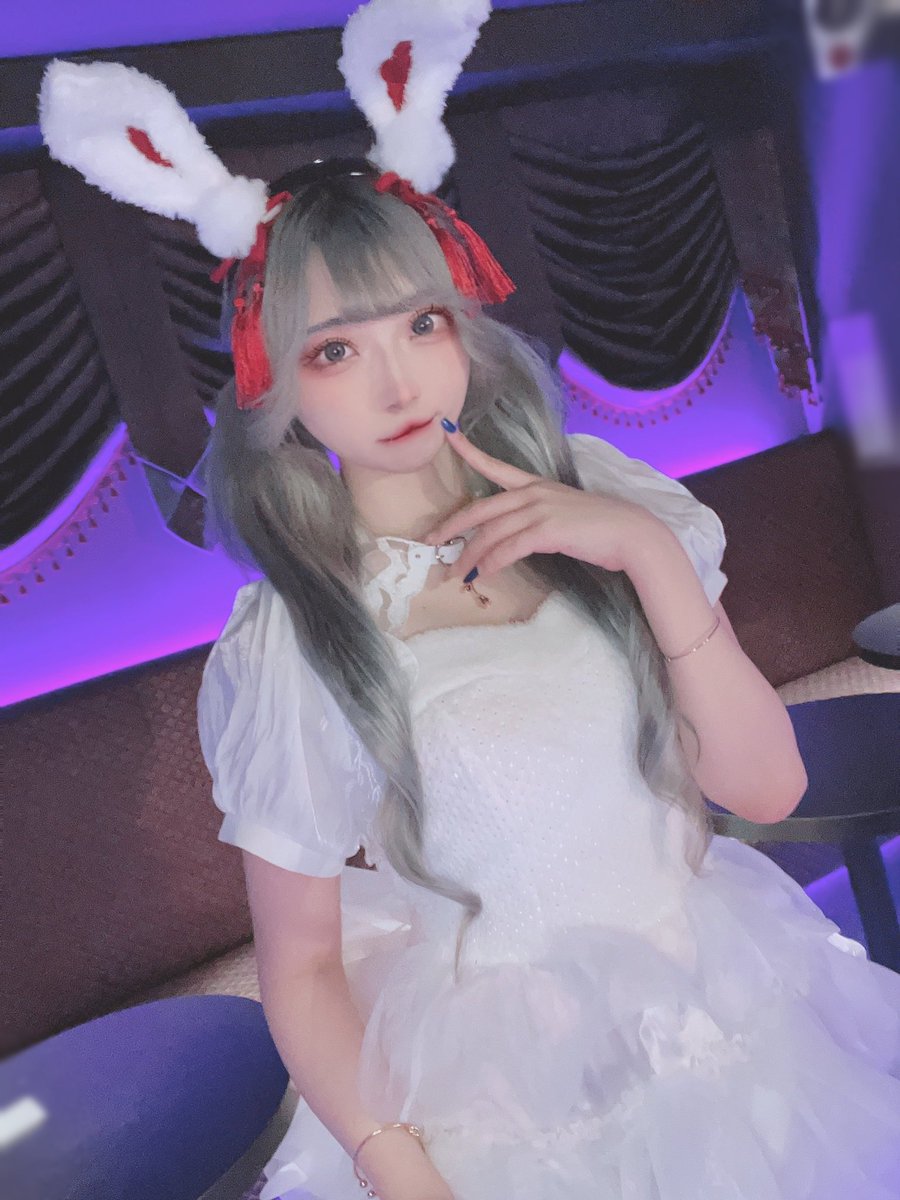 namiku__'s tweet photo. イースターイベント!! 最初まったりからの後半賑やかで沢山の王子様お姫様にお会いできて嬉しかったです🥕 会いにきてくれたり、お話やドリンクやお裾分けありがとうございました🐰✨❣️次は14日(金)の深夜!です!!楽しみ🫶 https://t.co/WJEH8Rxb8n