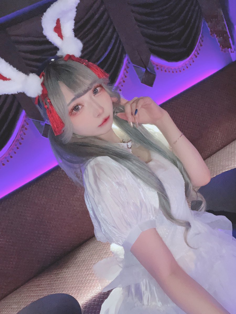 namiku__'s tweet photo. イースターイベント!! 最初まったりからの後半賑やかで沢山の王子様お姫様にお会いできて嬉しかったです🥕 会いにきてくれたり、お話やドリンクやお裾分けありがとうございました🐰✨❣️次は14日(金)の深夜!です!!楽しみ🫶 https://t.co/WJEH8Rxb8n